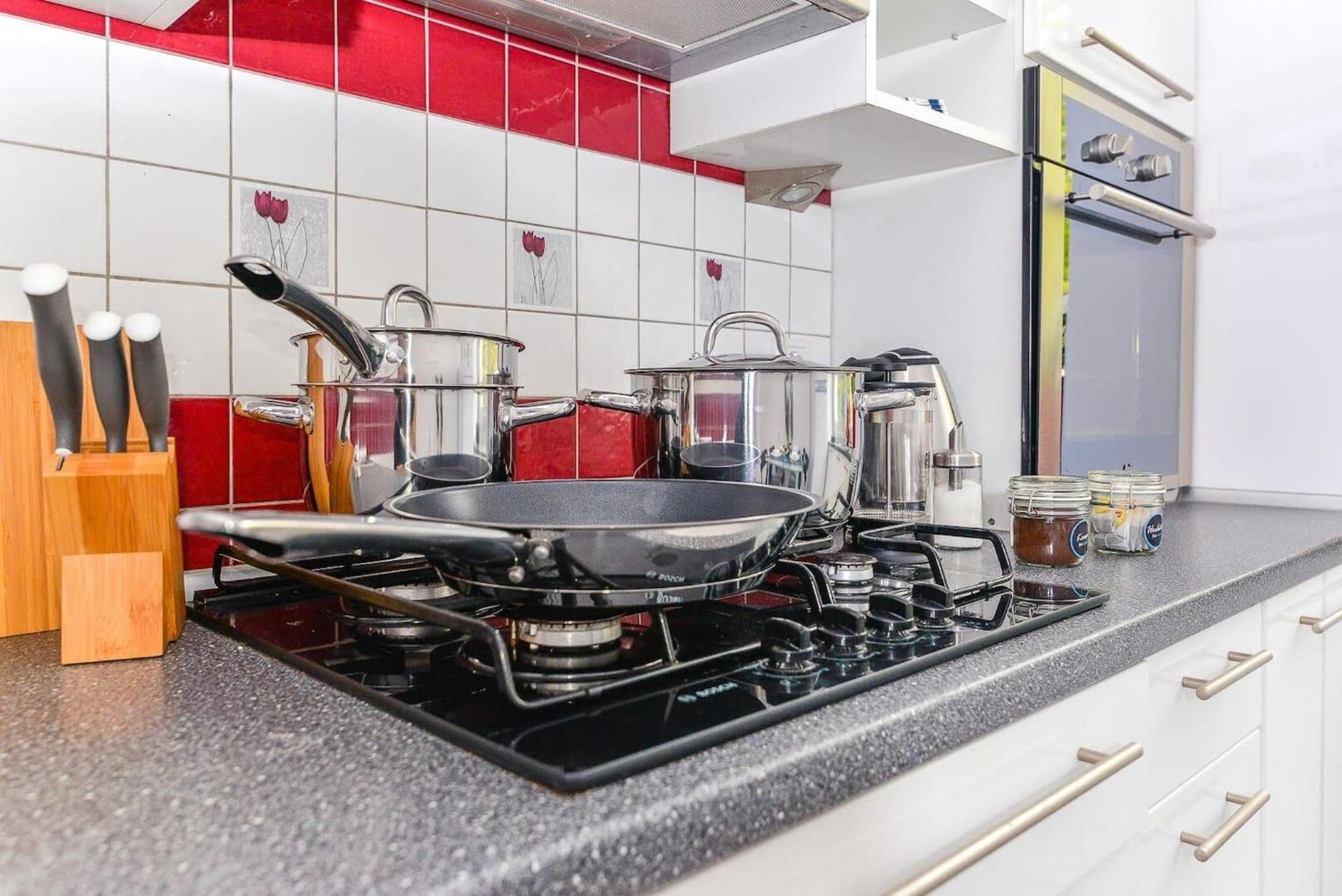 Cozy Apartment With Balcony - Palace Of Culture By Rent Like Home Варшава Екстериор снимка